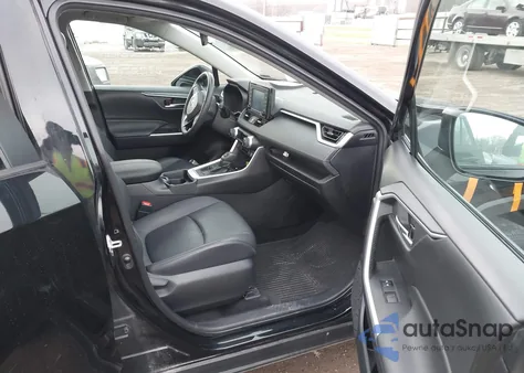 2021 Toyota Rav4 Xle Premium from USA, damaged, VIN 2T3A1RFV2MC237486